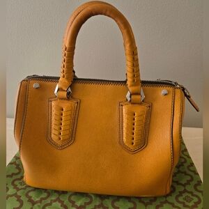 Medium Size Tote
